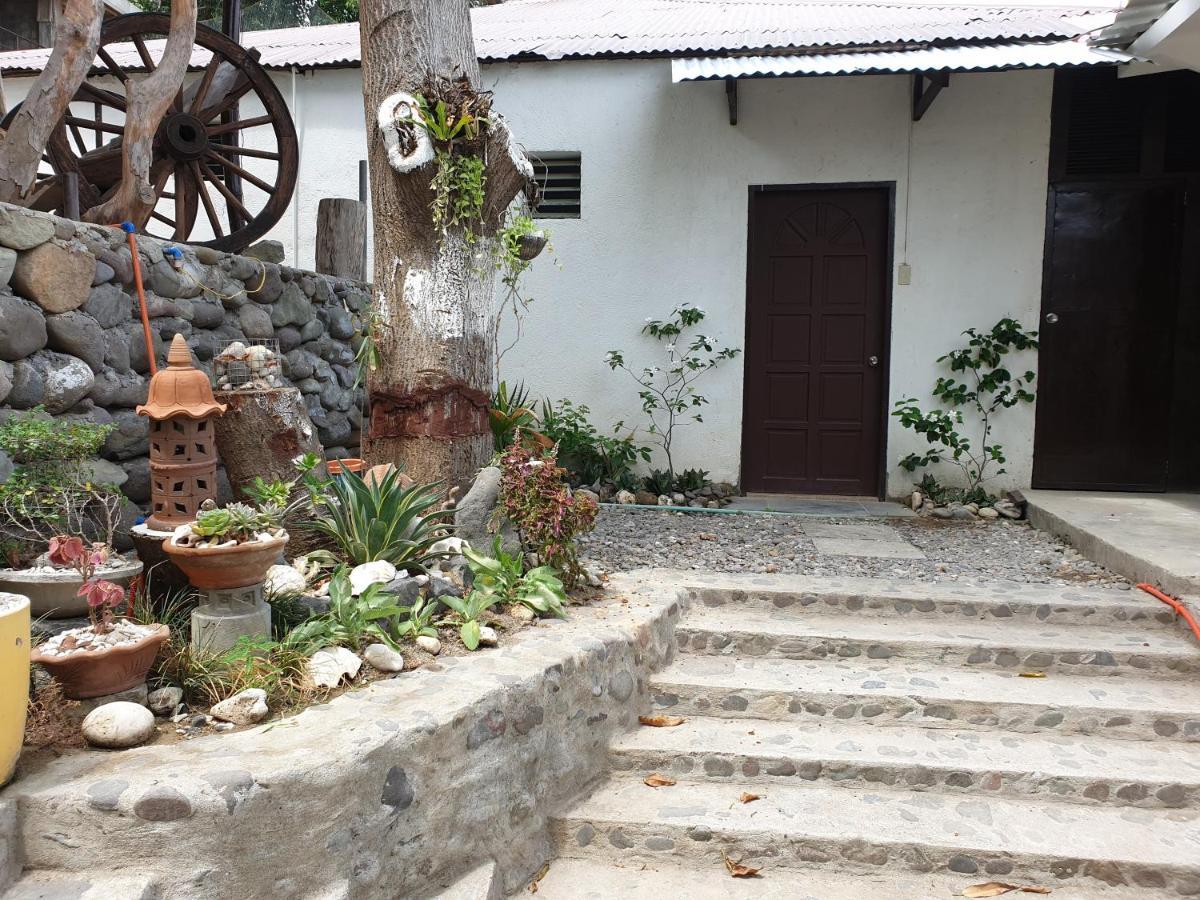 Raya Del Sol Dive Resort Mabini  Exterior photo